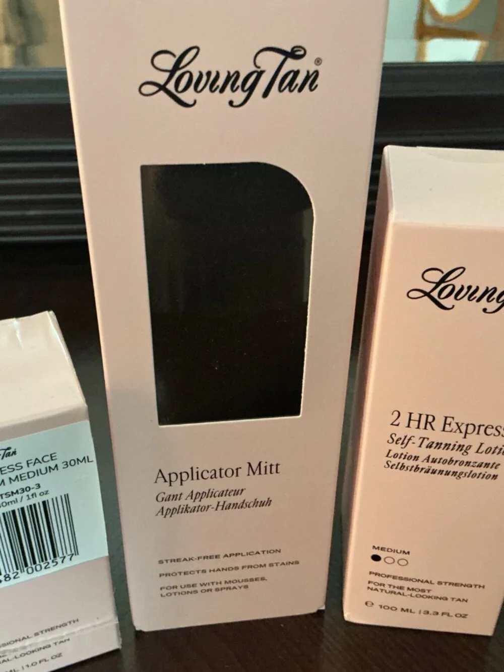 NEW-Loving Tan 2HR Express Face Serum & Body Lotion (Medium) & Applicator Mitt